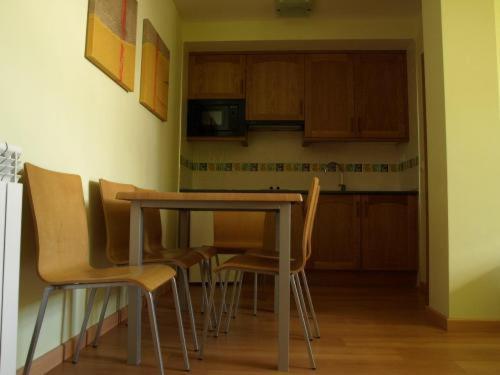 Aparthotel Pena Telera Resort El Pueyo de Jaca Dış mekan fotoğraf