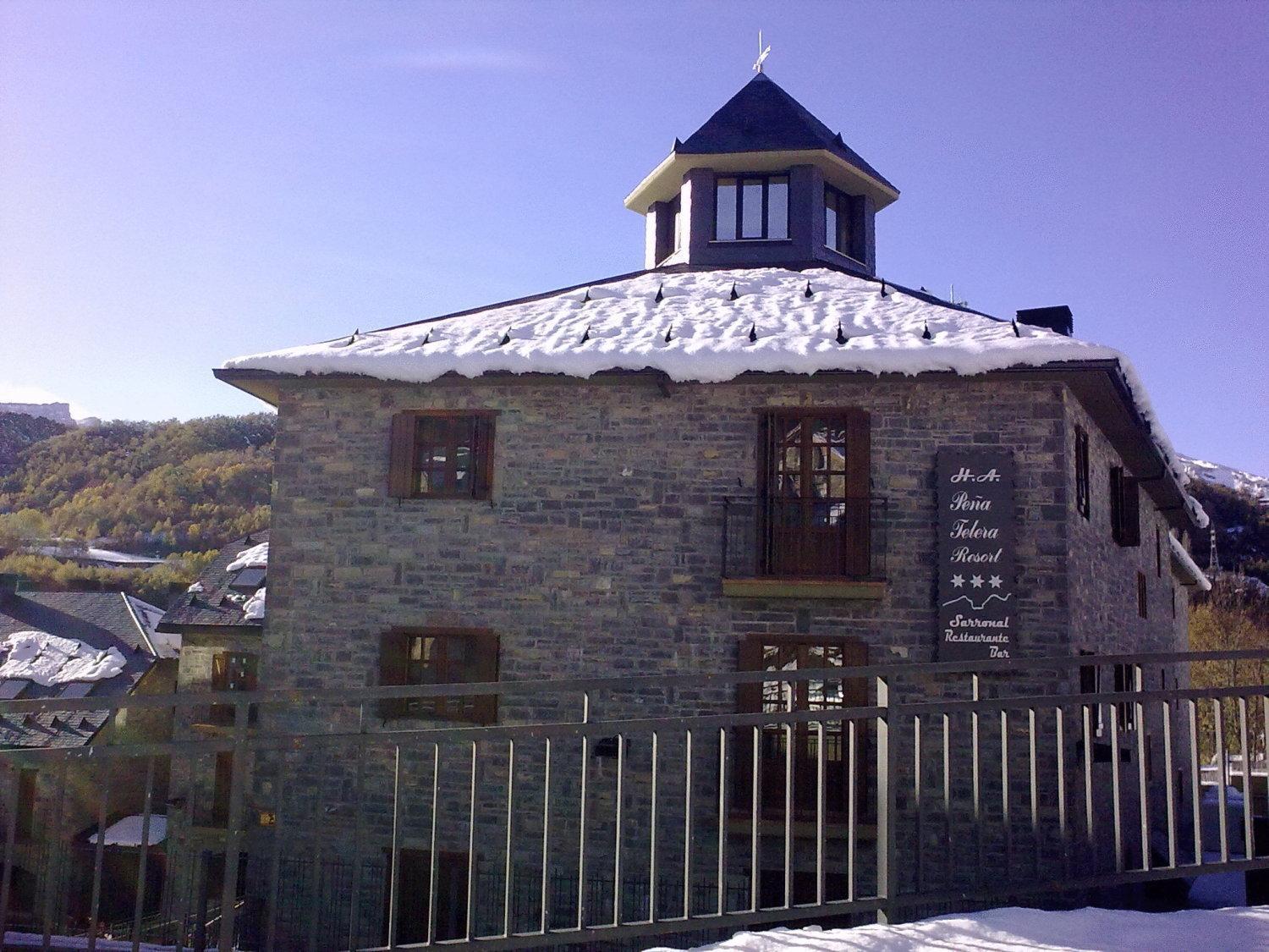 Aparthotel Pena Telera Resort El Pueyo de Jaca Dış mekan fotoğraf