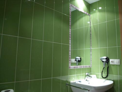 Aparthotel Pena Telera Resort El Pueyo de Jaca Oda fotoğraf
